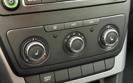 Skoda Yeti I рестайлинг, 2014 год, 999 000 рублей, 19 фотография