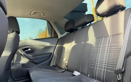Volkswagen Polo VI (EU Market), 2015 год, 849 000 рублей, 17 фотография