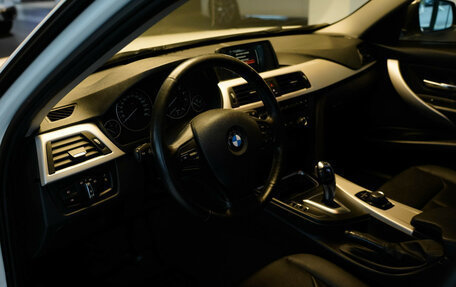 BMW 3 серия, 2014 год, 1 450 000 рублей, 9 фотография