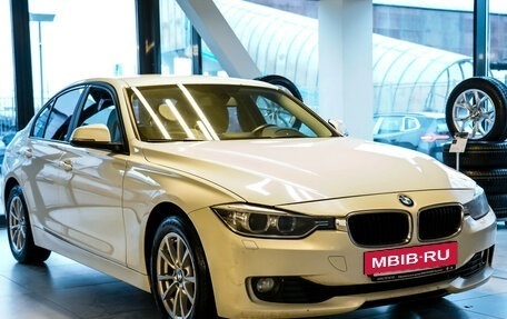 BMW 3 серия, 2014 год, 1 450 000 рублей, 10 фотография
