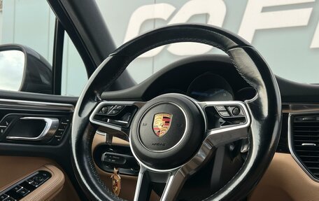Porsche Macan I рестайлинг, 2016 год, 3 200 000 рублей, 21 фотография