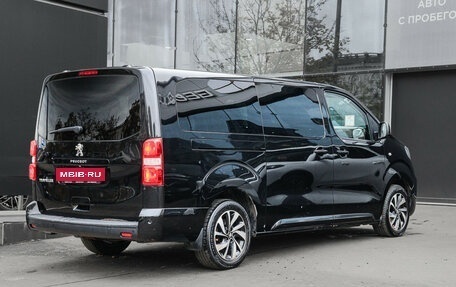 Peugeot Traveller I, 2018 год, 2 690 000 рублей, 4 фотография