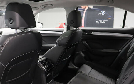 Skoda Superb III рестайлинг, 2025 год, 3 200 000 рублей, 10 фотография