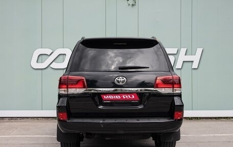 Toyota Land Cruiser 200, 2015 год, 4 999 000 рублей, 4 фотография