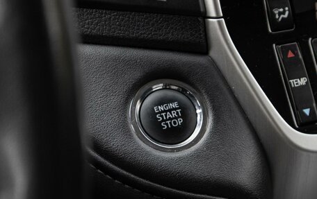 Toyota Land Cruiser 200, 2015 год, 4 999 000 рублей, 30 фотография