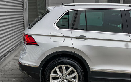 Volkswagen Tiguan II, 2018 год, 3 050 000 рублей, 5 фотография
