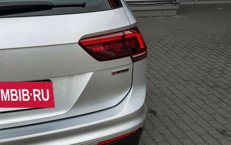 Volkswagen Tiguan II, 2018 год, 3 050 000 рублей, 9 фотография
