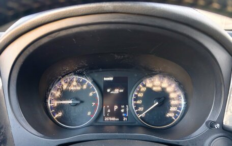 Mitsubishi Outlander III рестайлинг 3, 2017 год, 1 449 000 рублей, 10 фотография