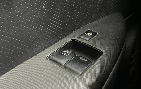 Nissan Note II рестайлинг, 2006 год, 398 000 рублей, 15 фотография