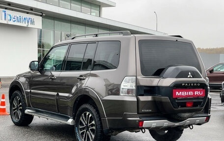 Mitsubishi Pajero IV, 2015 год, 2 397 000 рублей, 7 фотография