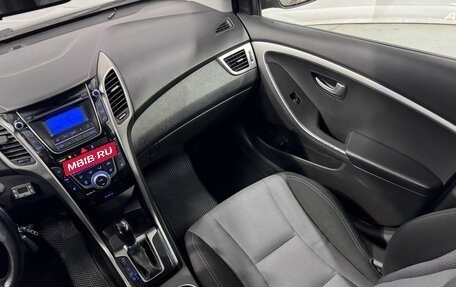 Hyundai i30 II рестайлинг, 2013 год, 980 000 рублей, 18 фотография