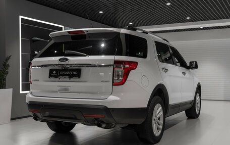 Ford Explorer VI, 2015 год, 2 150 000 рублей, 5 фотография