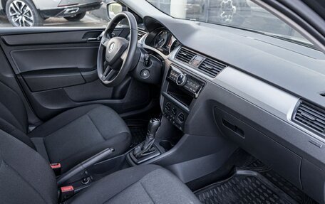 Skoda Rapid I, 2017 год, 1 188 800 рублей, 6 фотография