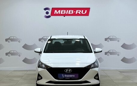 Hyundai Solaris II рестайлинг, 2021 год, 1 580 000 рублей, 2 фотография