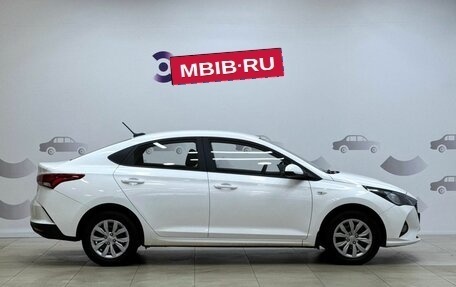 Hyundai Solaris II рестайлинг, 2021 год, 1 580 000 рублей, 8 фотография