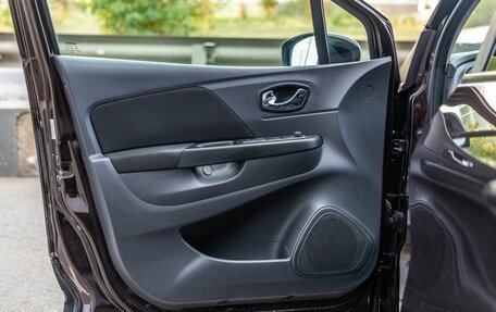 Renault Kaptur I рестайлинг, 2017 год, 1 198 000 рублей, 25 фотография