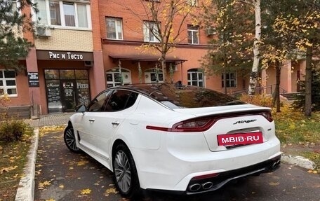 KIA Stinger I, 2018 год, 2 150 000 рублей, 6 фотография