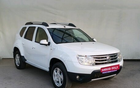 Renault Duster I рестайлинг, 2013 год, 990 000 рублей, 2 фотография