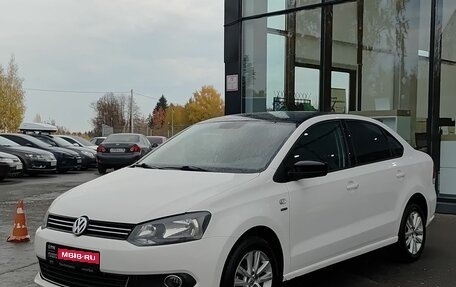 Volkswagen Polo VI (EU Market), 2013 год, 785 000 рублей, 1 фотография
