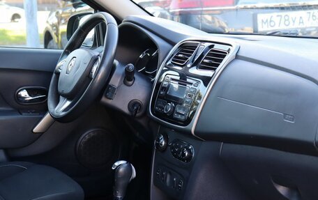 Renault Sandero II рестайлинг, 2016 год, 835 000 рублей, 14 фотография