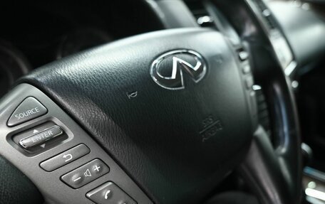 Infiniti QX56, 2011 год, 1 799 900 рублей, 14 фотография