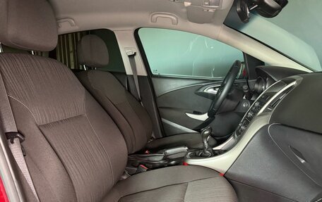 Opel Astra J, 2011 год, 675 000 рублей, 10 фотография