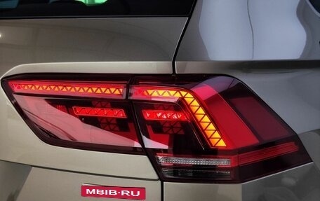 Volkswagen Tiguan II, 2018 год, 3 150 000 рублей, 12 фотография