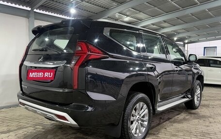 Mitsubishi Pajero Sport III рестайлинг, 2020 год, 4 349 000 рублей, 5 фотография