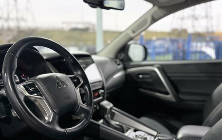 Mitsubishi Pajero Sport III рестайлинг, 2020 год, 4 349 000 рублей, 12 фотография