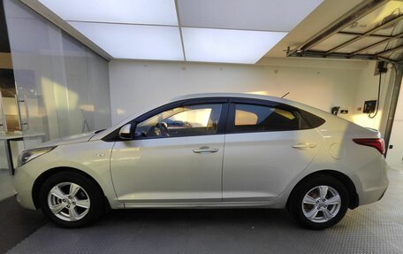 Hyundai Solaris II рестайлинг, 2018 год, 1 090 000 рублей, 10 фотография