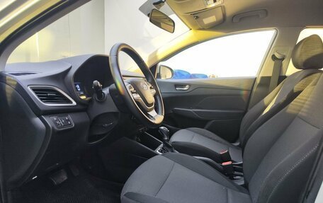 Hyundai Solaris II рестайлинг, 2018 год, 1 090 000 рублей, 20 фотография