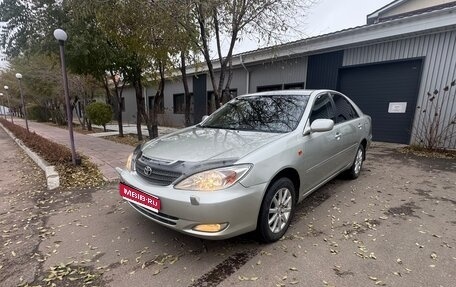 Toyota Camry V40, 2003 год, 700 000 рублей, 1 фотография