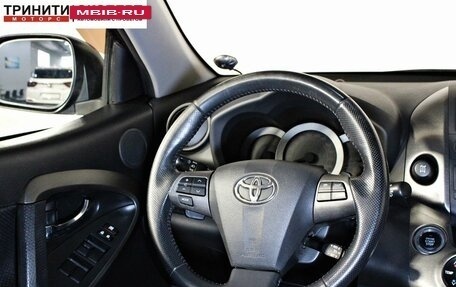 Toyota RAV4, 2011 год, 1 357 000 рублей, 13 фотография
