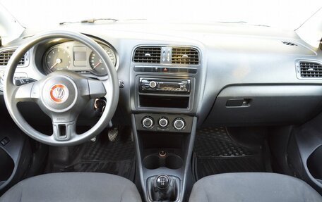 Volkswagen Polo VI (EU Market), 2014 год, 429 888 рублей, 7 фотография