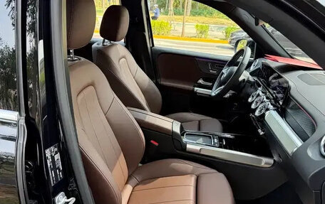 Mercedes-Benz GLB, 2023 год, 2 880 444 рублей, 5 фотография