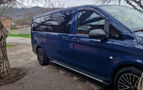 Mercedes-Benz Vito, 2018 год, 2 500 000 рублей, 3 фотография