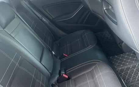 Mercedes-Benz CLA, 2016 год, 1 600 000 рублей, 15 фотография
