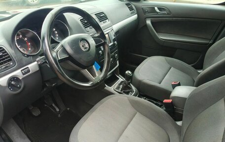 Skoda Yeti I рестайлинг, 2016 год, 1 229 000 рублей, 13 фотография