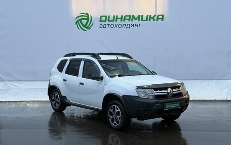 Renault Duster I рестайлинг, 2017 год, 865 000 рублей, 3 фотография