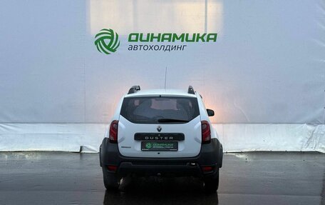Renault Duster I рестайлинг, 2017 год, 865 000 рублей, 6 фотография