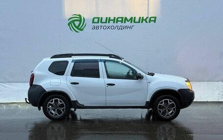 Renault Duster I рестайлинг, 2017 год, 865 000 рублей, 4 фотография