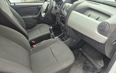 Renault Duster I рестайлинг, 2017 год, 865 000 рублей, 9 фотография