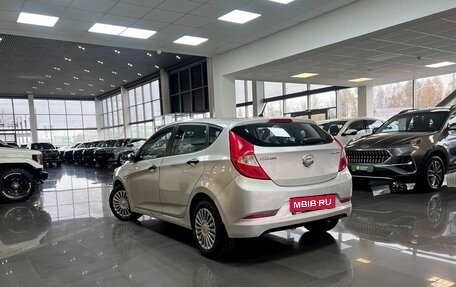 Hyundai Solaris II рестайлинг, 2015 год, 830 000 рублей, 6 фотография
