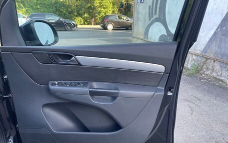 Volkswagen Sharan II, 2012 год, 1 240 000 рублей, 33 фотография