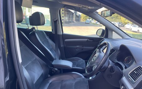 Volkswagen Sharan II, 2012 год, 1 240 000 рублей, 26 фотография