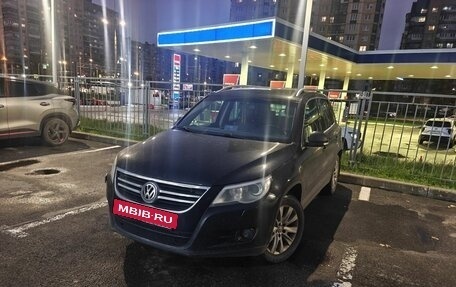 Volkswagen Tiguan I, 2010 год, 699 000 рублей, 2 фотография
