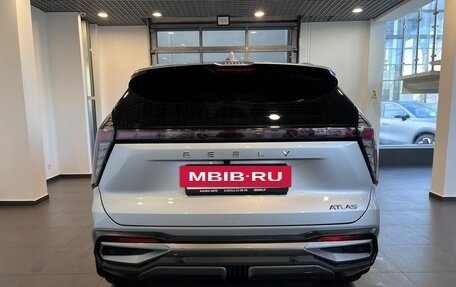 Geely Atlas, 2023 год, 2 740 000 рублей, 4 фотография