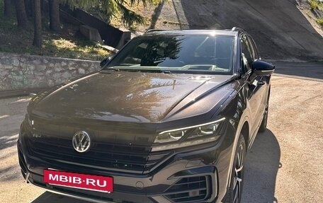Volkswagen Touareg III, 2019 год, 4 100 000 рублей, 10 фотография