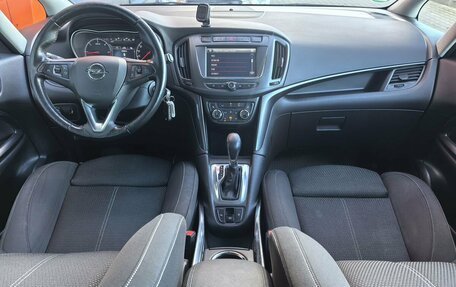 Opel Zafira C рестайлинг, 2017 год, 1 499 000 рублей, 6 фотография
