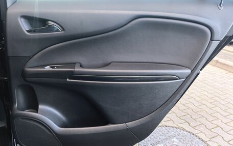 Opel Zafira C рестайлинг, 2017 год, 1 499 000 рублей, 14 фотография